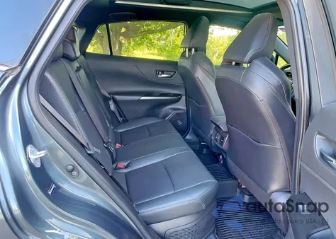 2021 Toyota Venza Le из США, поврежденный, VIN JTEAAAAH1MJ019177